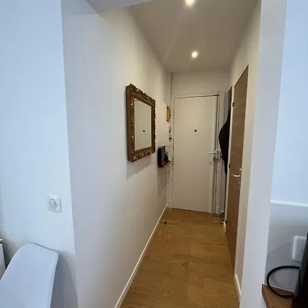 T2 A Apartment *